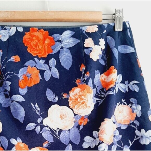 TALBOTS | Floral Cotton Blend Short Mini Skirt Navy Blue & Red Roses Sz 2 - Picture 8 of 12